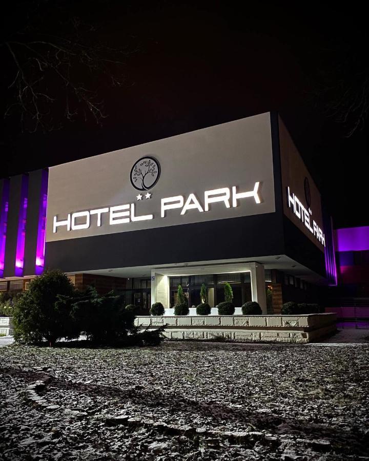 Hotel Park Opoczno Exterior foto
