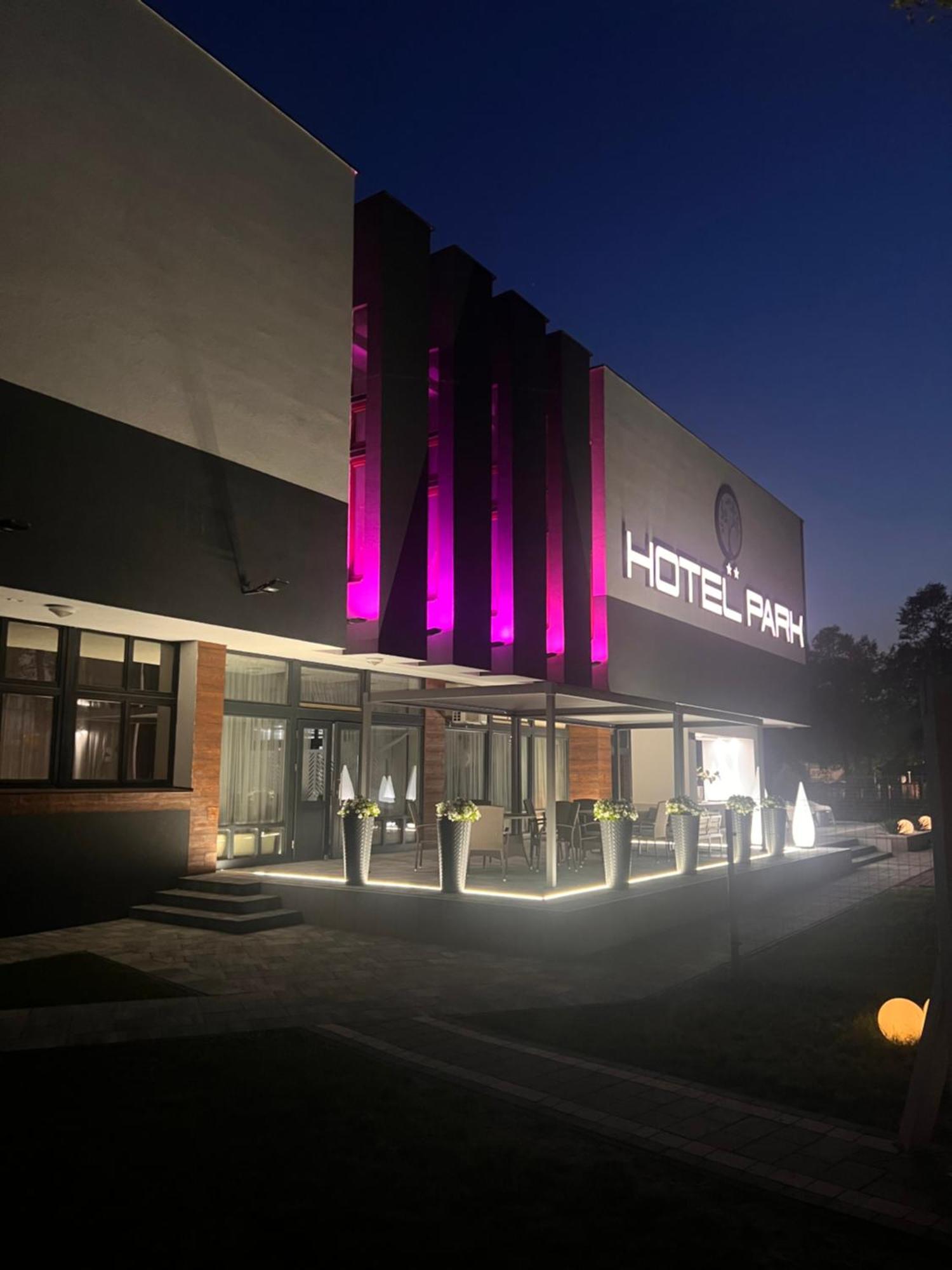 Hotel Park Opoczno Exterior foto